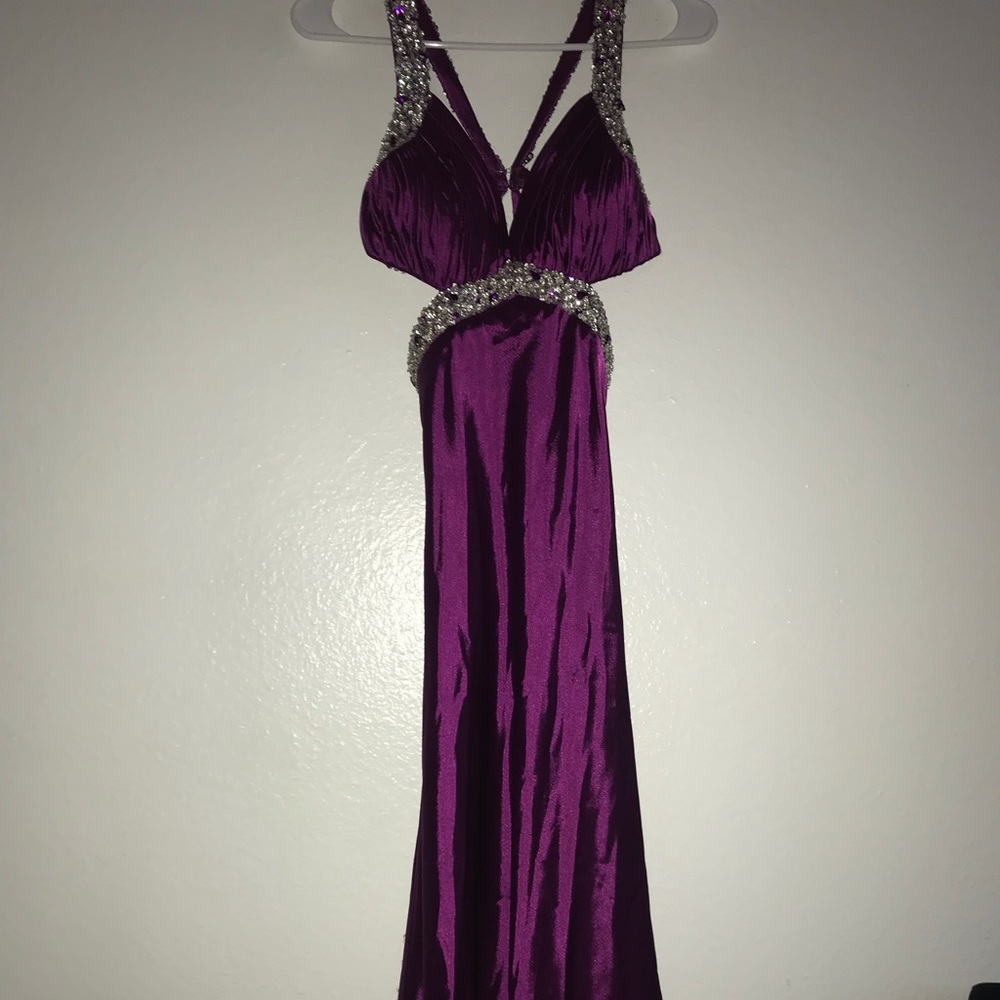 Beautiful purple prom dress